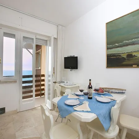 Holiday home Huge In Marina Di Castagneto Carducci Near Sea Donoratico